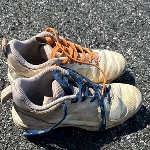 Nike alpha cleats size 4